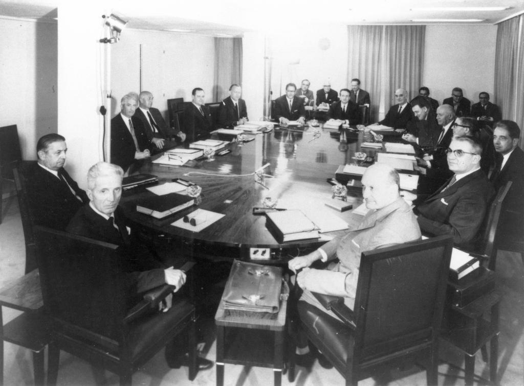 Meeting of the Rey Commission (1967)