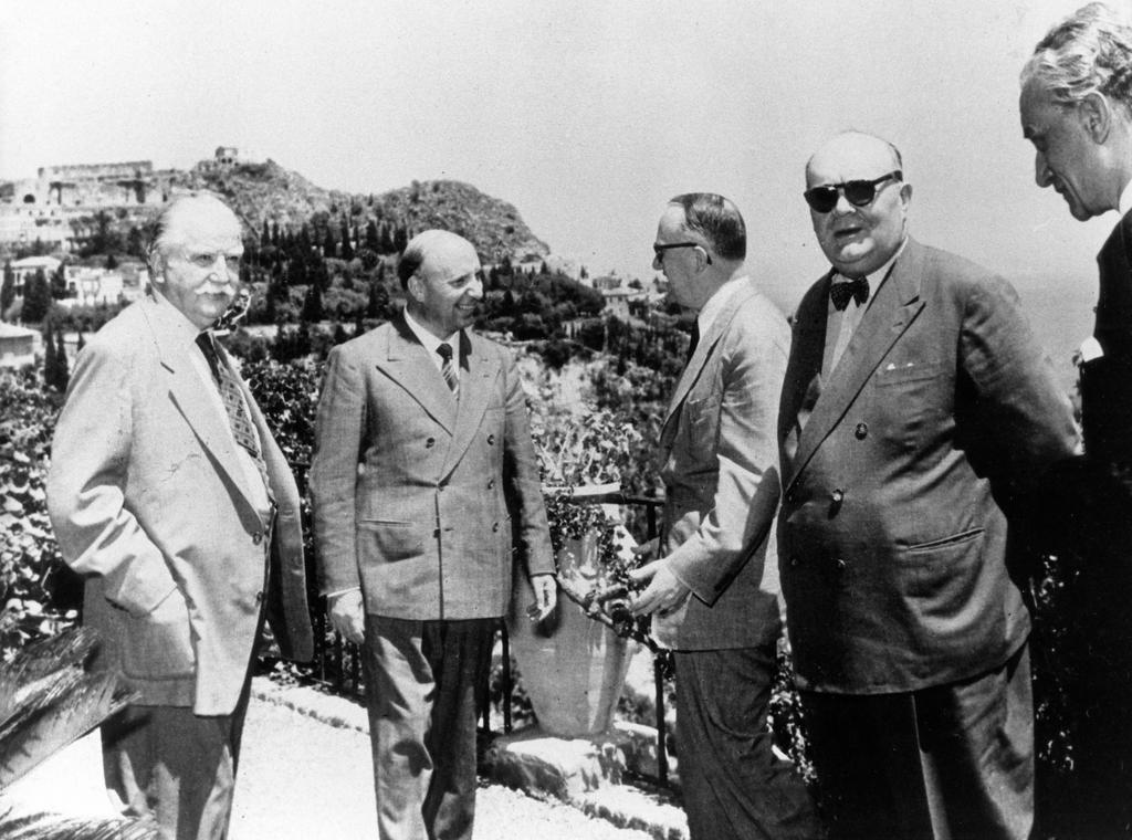 Conférence de Messine: Discussions à Taormine (1er juin 1955)