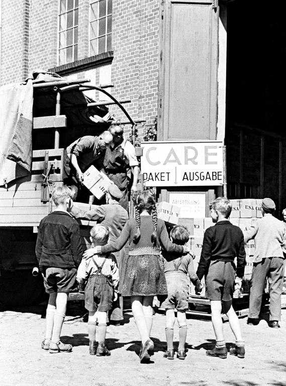 Programme américain d'aide CARE dans l'Allemagne d'après-guerre (Juin 1946)