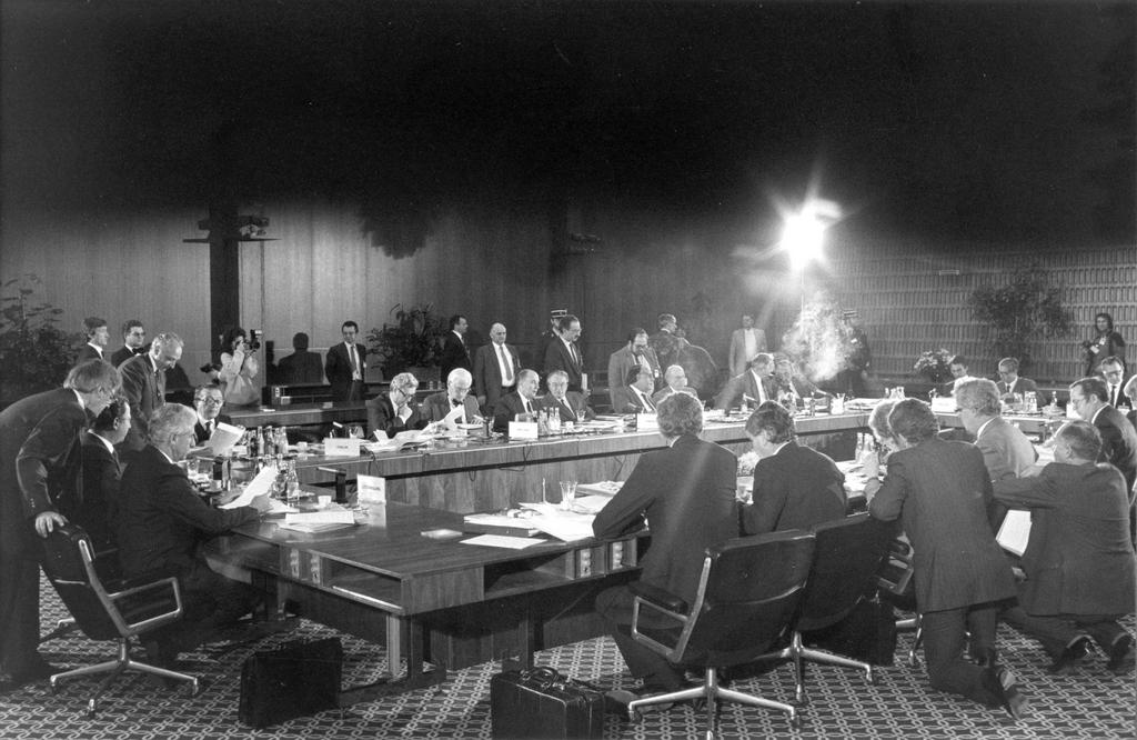 Europäischer Rat von Luxemburg (Luxemburg, 2. und 3. Dezember 1985)
