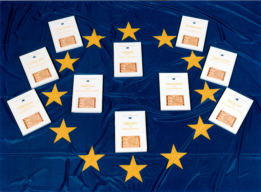 Symbolic photo showing the Treaty of Maastricht in the 10 official languages of the EU