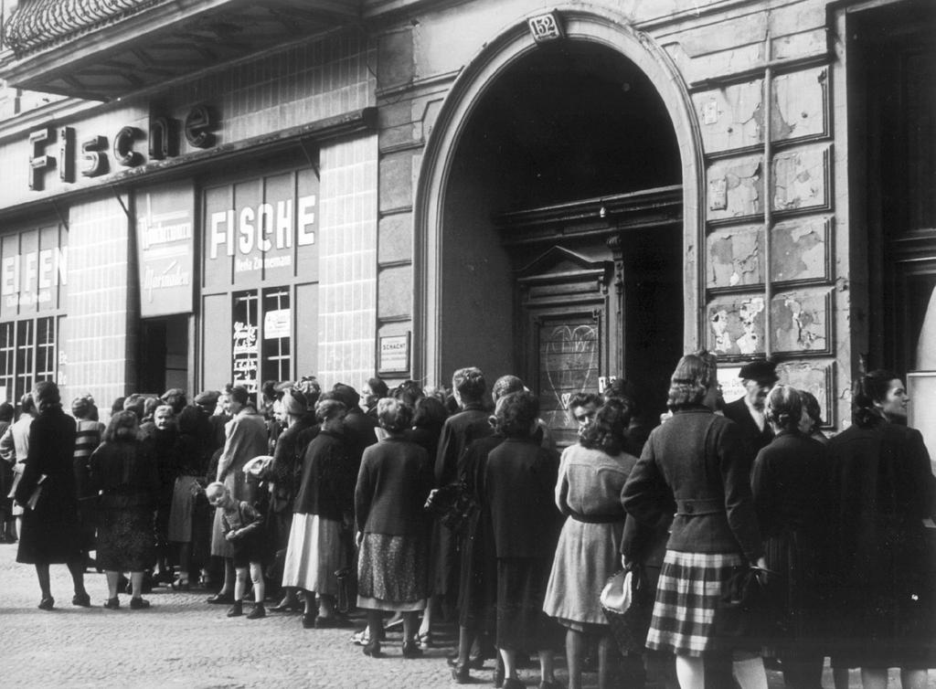 La pénurie de vivres en Allemagne (1945)