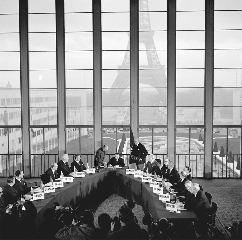 Unterzeichnung der Pariser Verträge (23. Oktober 1954) 