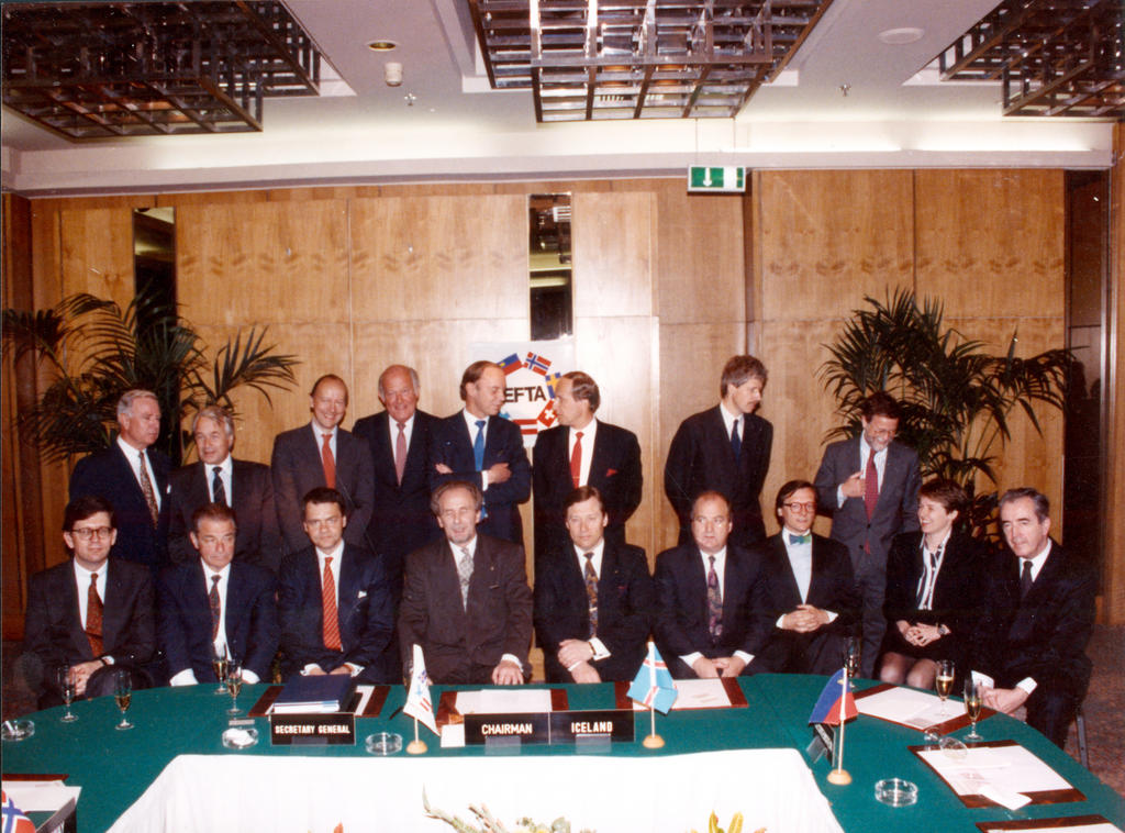 Signature de l'Accord EEE (Porto, 2 mai 1992)