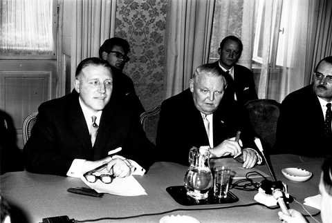 Pierre Werner et Ludwig Erhard (Luxembourg, 4 mai 1964) (I)