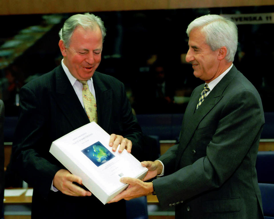 Jacques Santer et Jacques F. Poos (Luxembourg, 6 octobre 1997)
