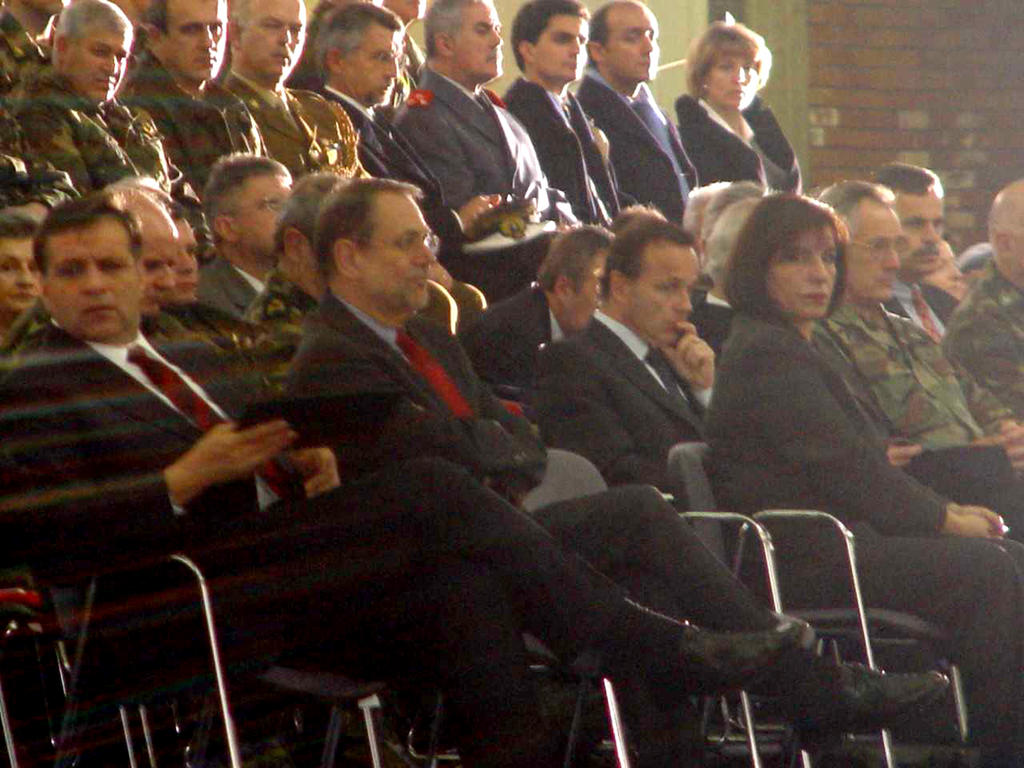 Lancement de la mission de police Proxima de l'Union européenne dans l'ARYM (Skopje, 15 décembre 2003)