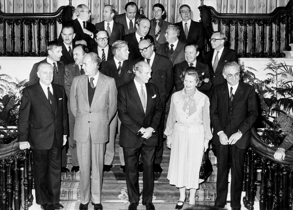 Group photo taken at the Dublin European Council (Dublin, 29 and 30 November 1979)