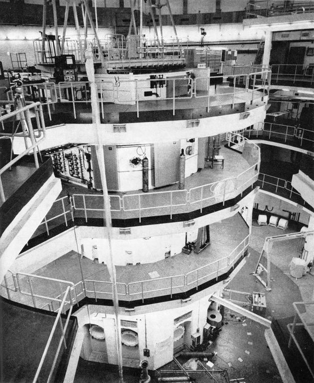 Overall view of the Mol reactor