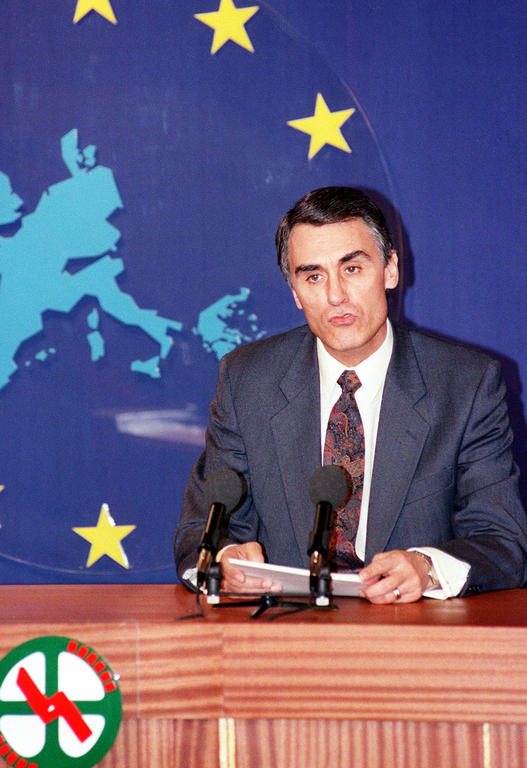 Aníbal Cavaco Silva présente le programme de la présidence portugaise (19 décembre 1991)