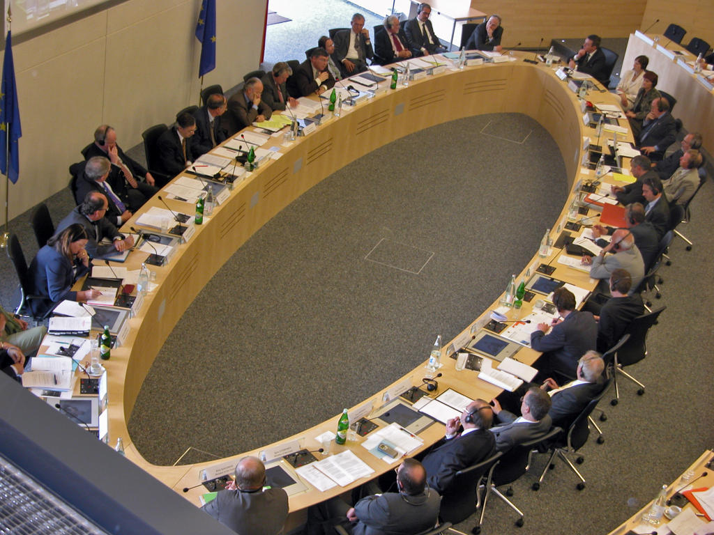 Réunion avec la commission de contrôle budgétaire du Parlement européen (Luxembourg, 24 mai 2005)