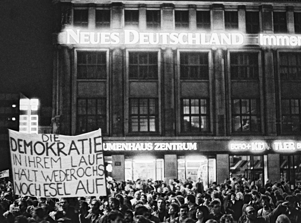 Manifestations du Lundi contre la politique du gouvernement est-allemand (Leipzig, 23 octobre 1989)