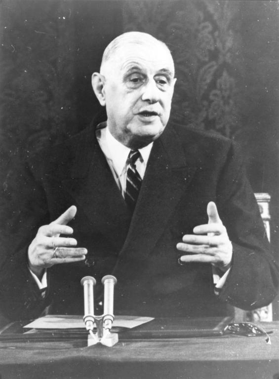 Charles de Gaulle at a press conference, ever pedagogical.