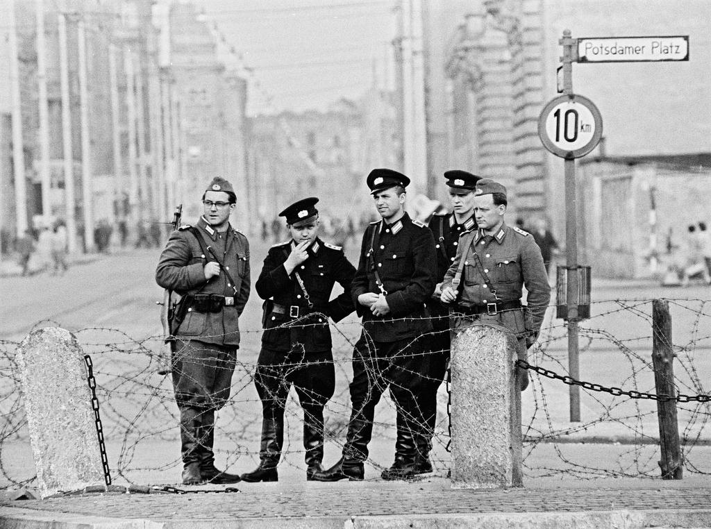Berlin cut off (13–14 August 1961) - CVCE Website