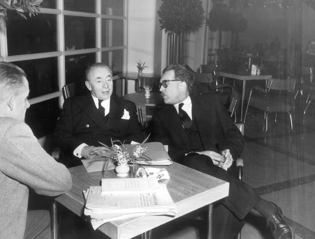 Discussion entre Henri Frenay, Paul Reynaud et François de Menthon sur le projet de Constitution européenne (Strasbourg, 7 janvier 1953)