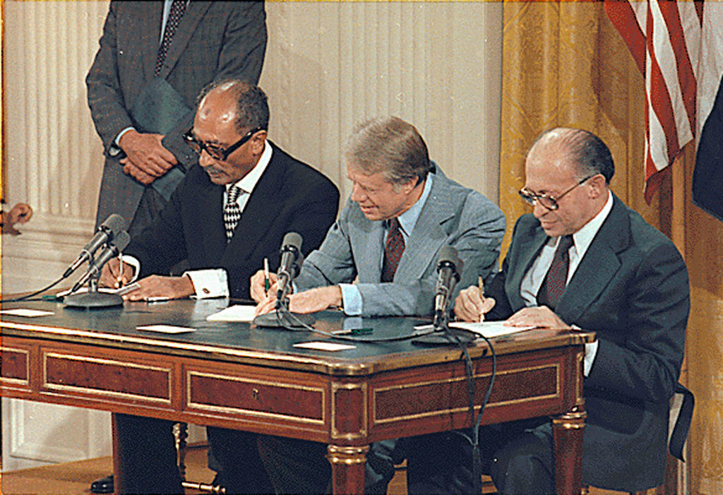 Cérémonie de signature des Accords de Camp David CVCE Website
