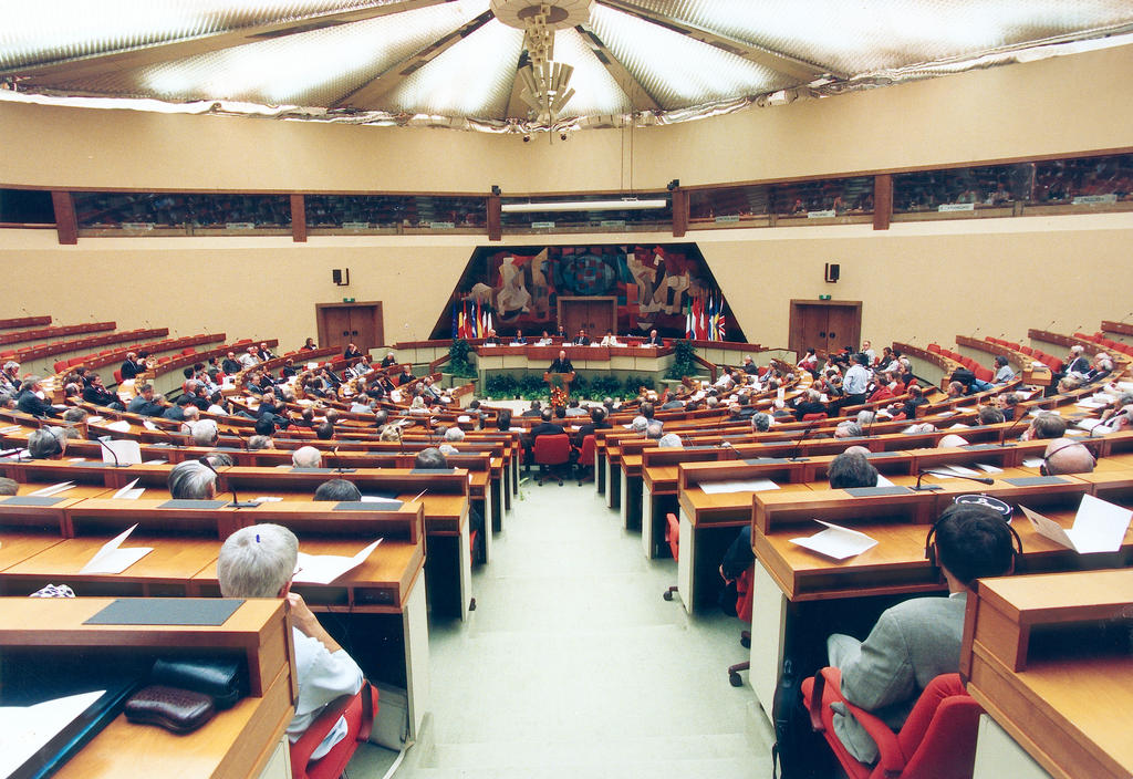 Séance solennelle du Comité consultatif CECA (Luxembourg, 27 juin 2002)