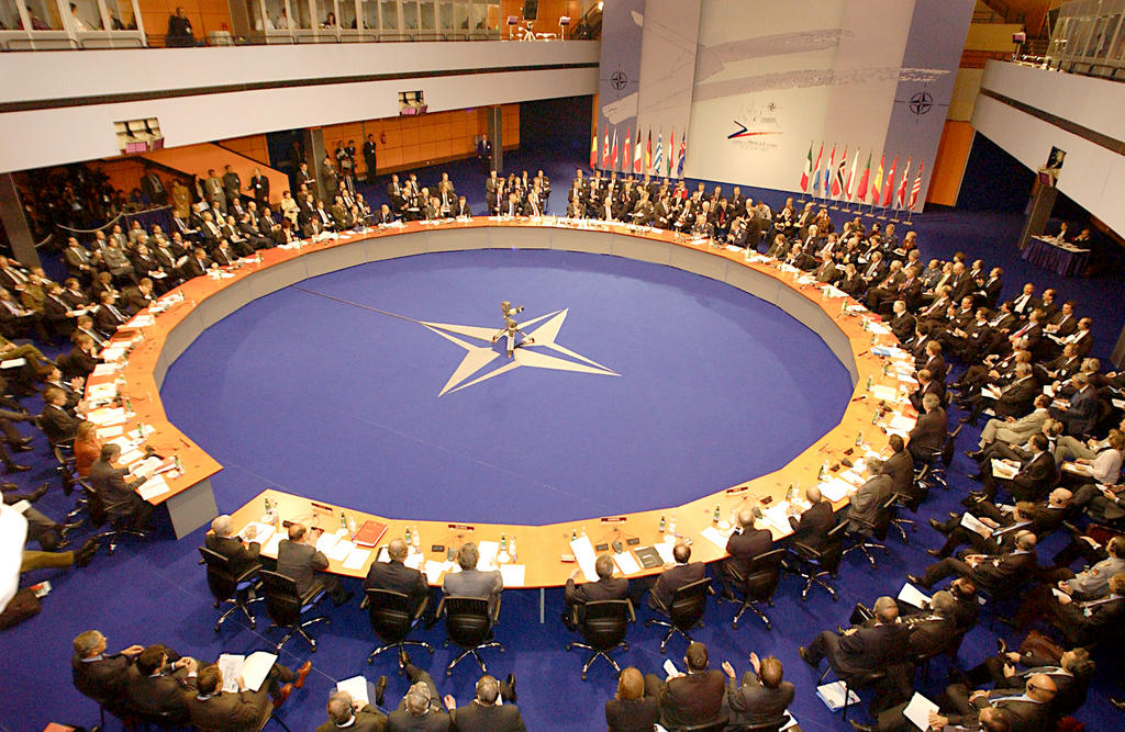 Sommet de l'OTAN (Prague, 21 novembre 2002)
