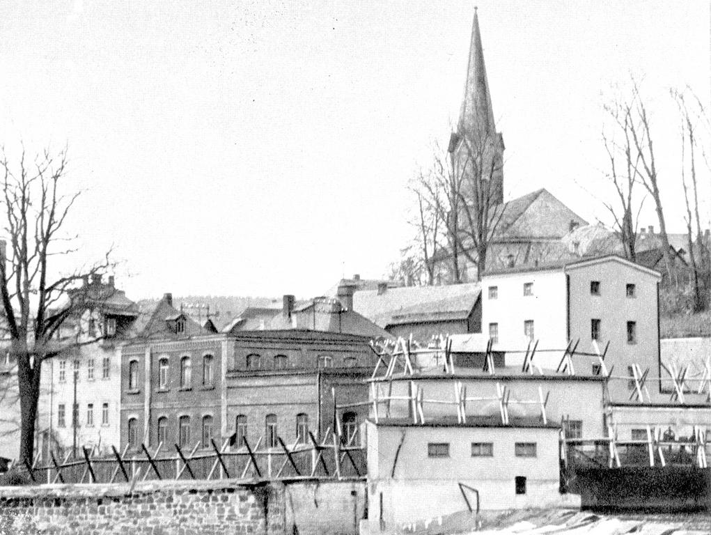 Ville de Hirschberg coupée par le rideau de fer (1965)
