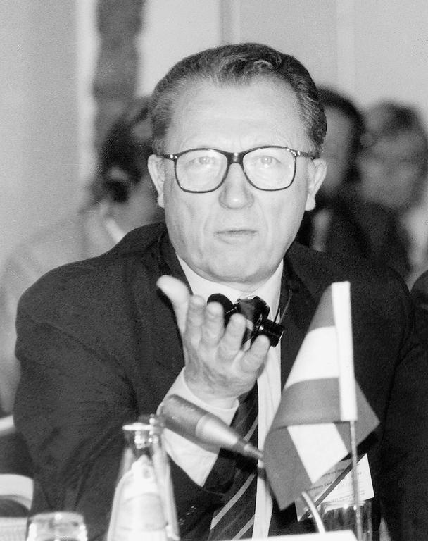 Discours de Jacques Delors (Strasbourg, 17 janvier 1989)