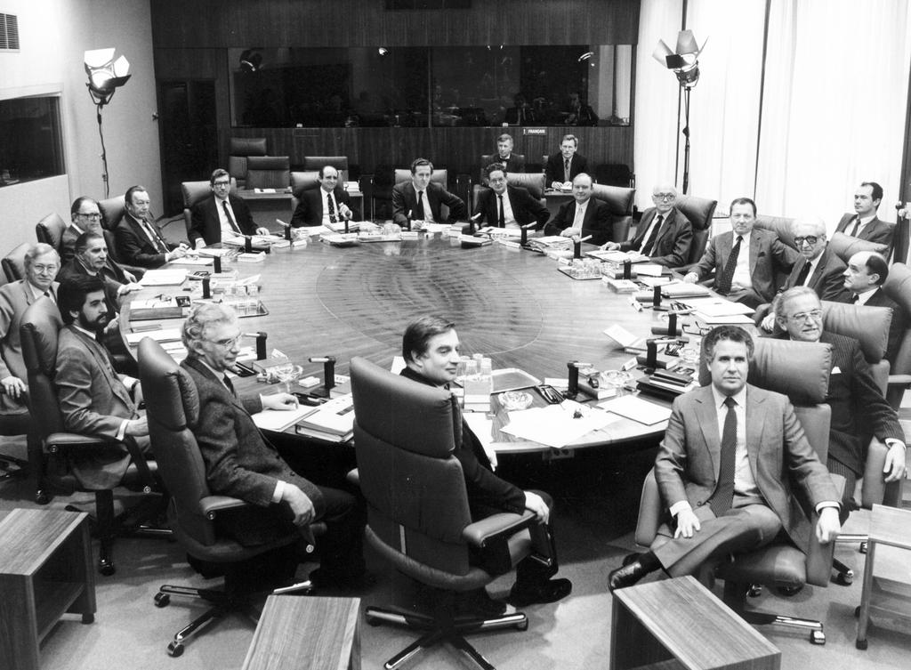 Réunion de la Commission Delors (1985)