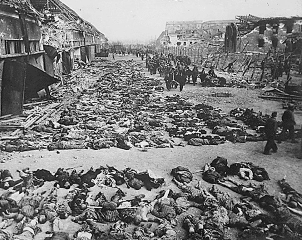Camp de concentration de Nordhausen (Allemagne, 12 avril 1945)