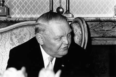 Ludwig Erhard (1964)