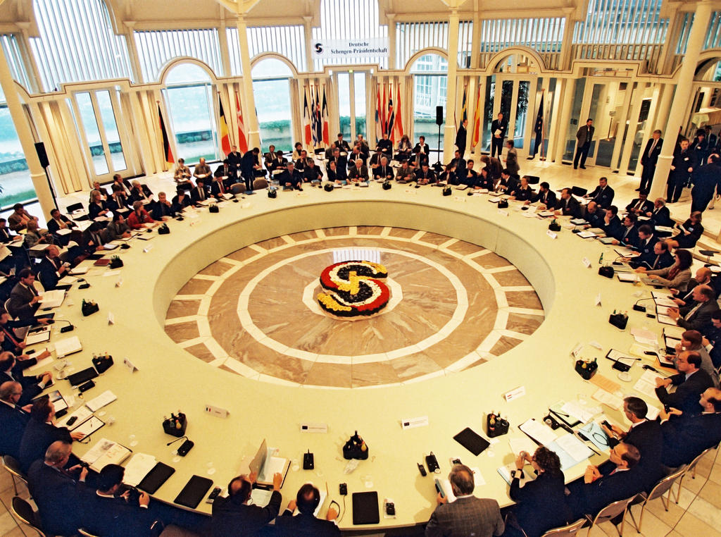 Conférence des États signataires des accords de Schengen (Königswinter, 16 septembre 1998)