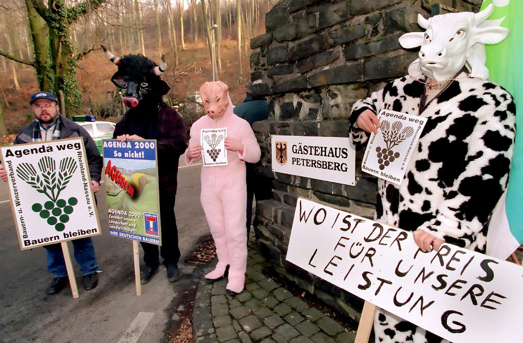 German farmers protesting against Agenda 2000 (Bonn, 26 February 1999)