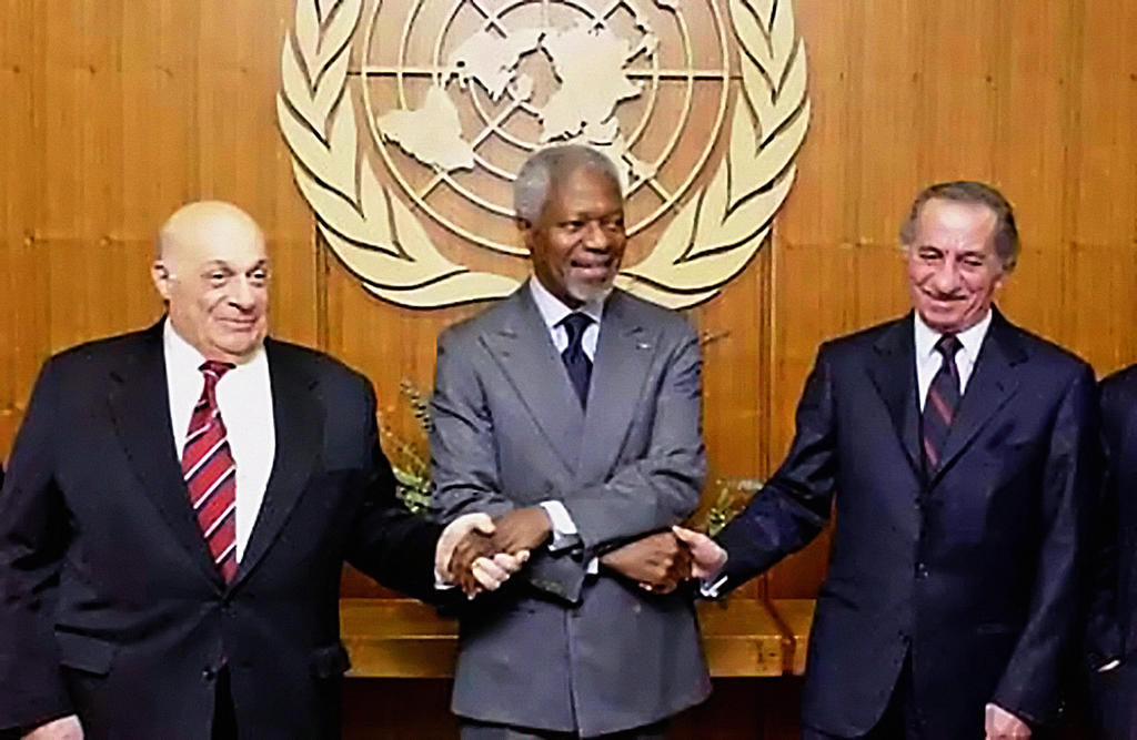 Opening of negotiations between the two Cypriot communities (New York, 10 February 2004)