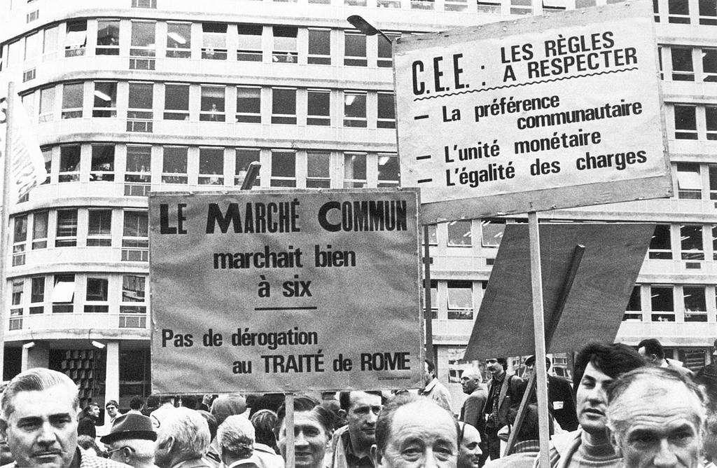 Manifestation à Bruxelles relative au problème de la contribution britannique au budget de la Communauté (1980)