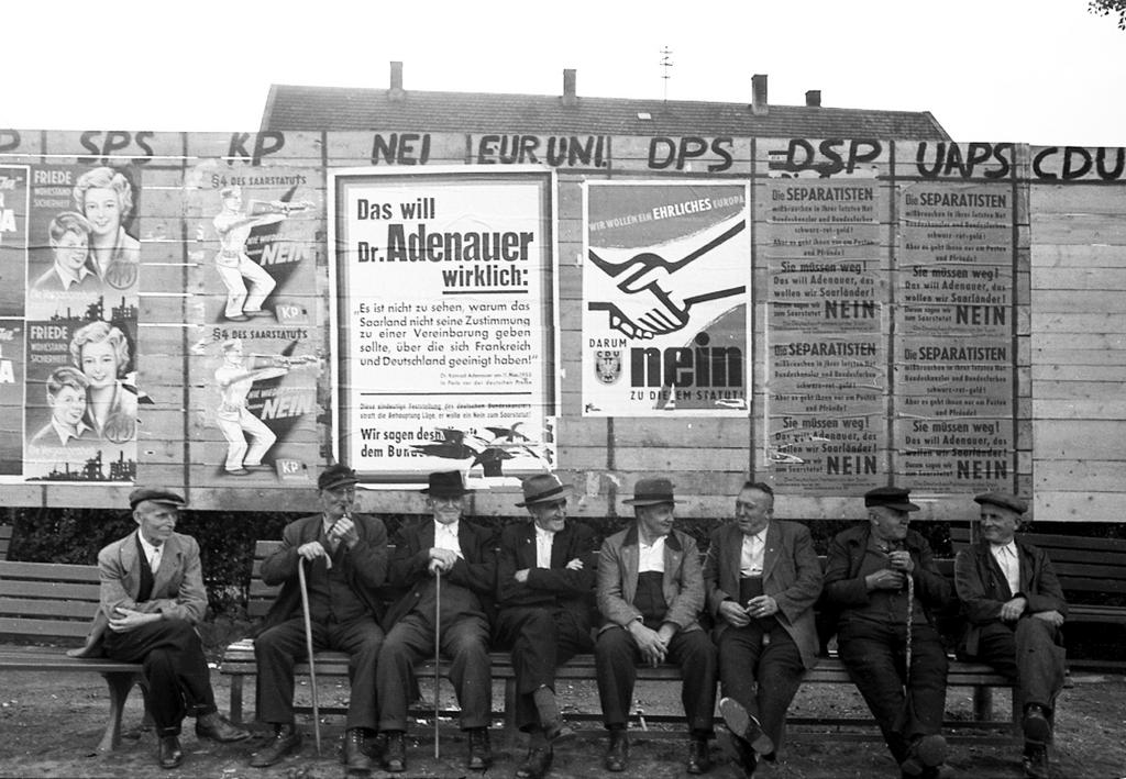 Affiches en vue du référendum sur le statut de la Sarre (Sarrebruck, 1955)