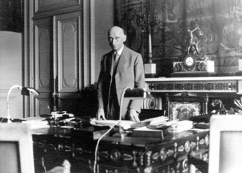 Robert Schuman in his office at the French Ministry of Finance (1946–1947)