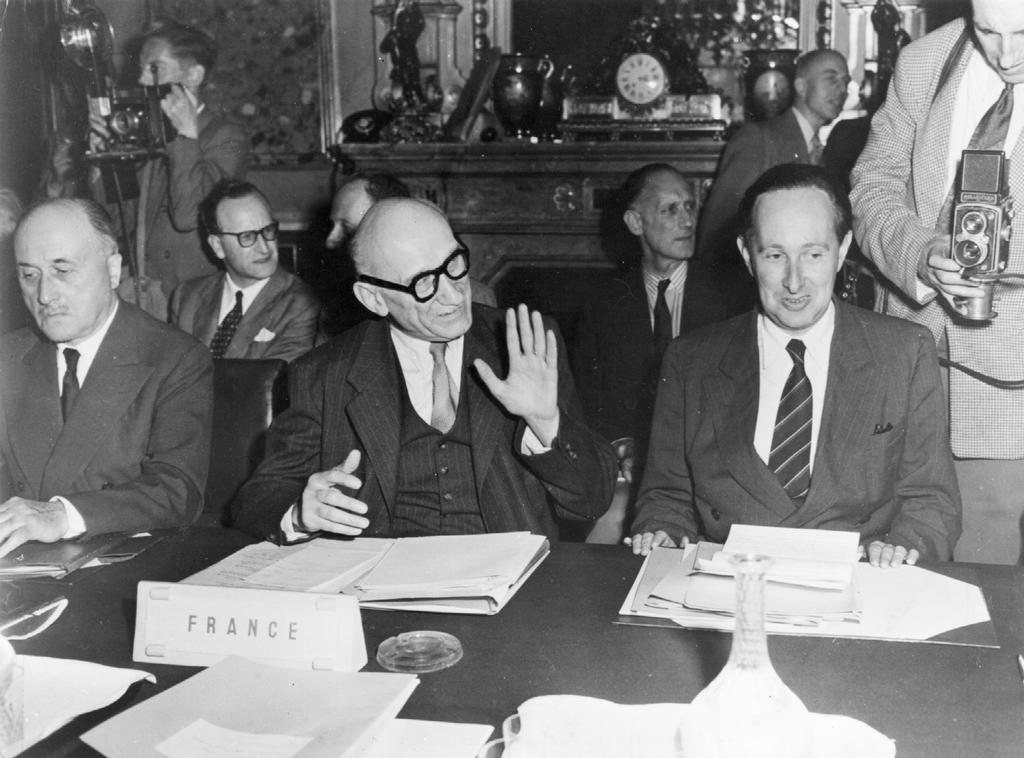 Séance d'ouverture de la conférence sur le plan Schuman (Paris, 20 juin 1950)