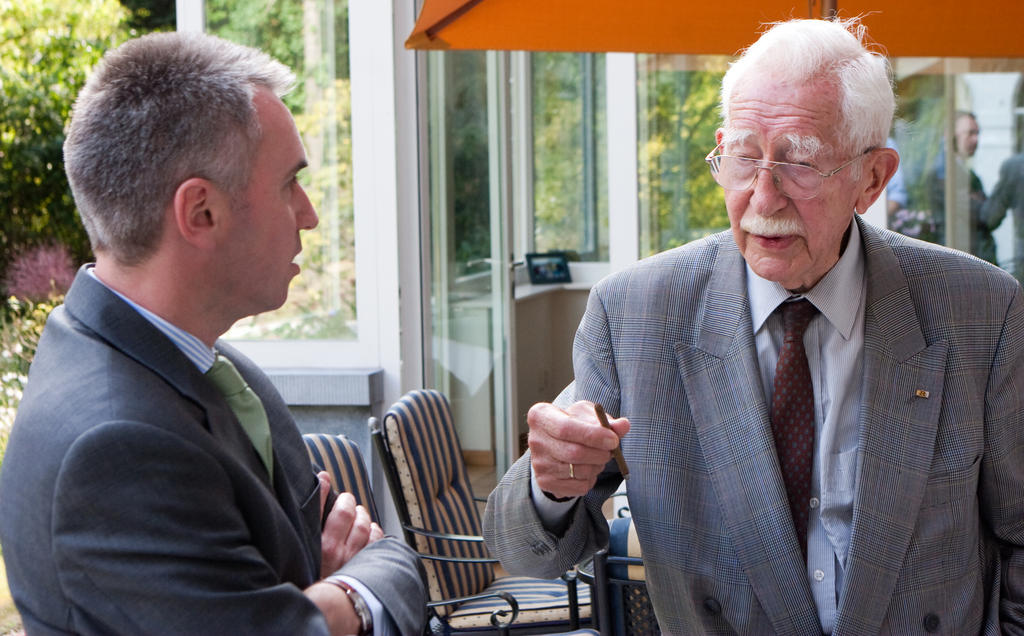 Edmund Wellenstein with Étienne Deschamps