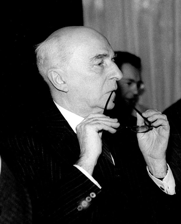 Jean Chauvel, French Ambassador to London (4 February 1960)